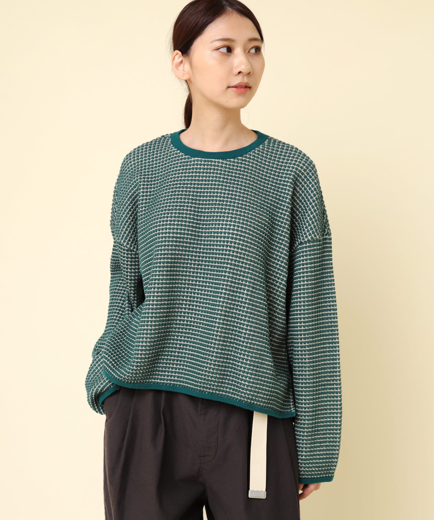 M2362 two-tone waffle プルオーバー