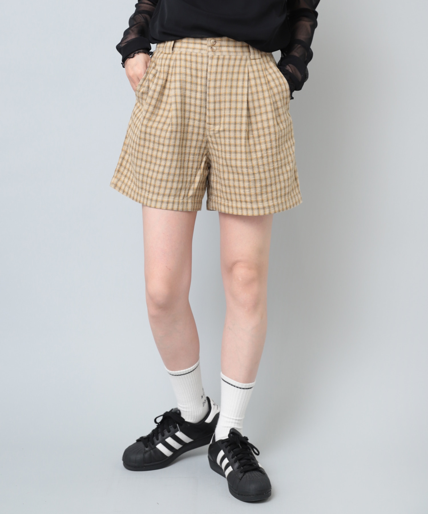 T1002 チェック2タックショートパンツ